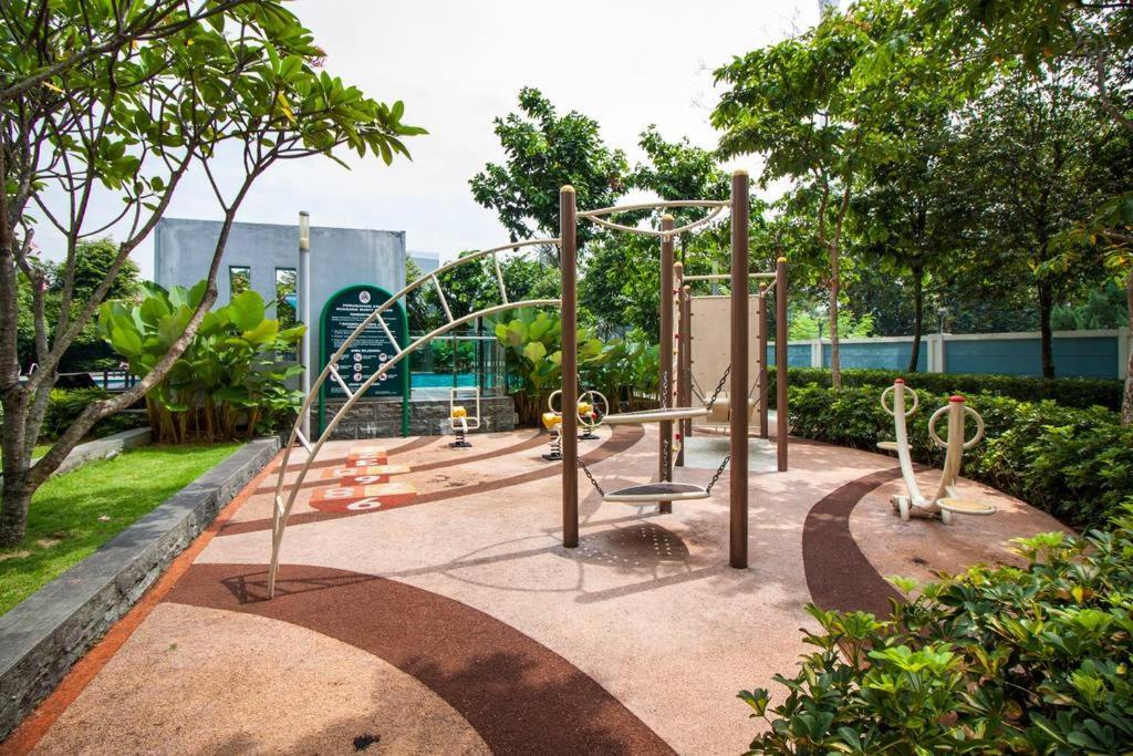 Suasana Bukit Ceylon by Plush Kuala Lumpur Bagian luar foto